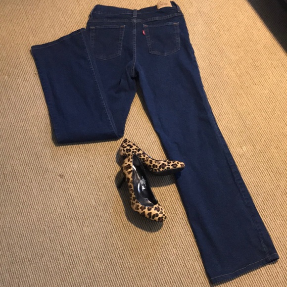 Levi’s Perfectly Slimming Boot Cut - 512, 8 Long - Picture 2 of 5